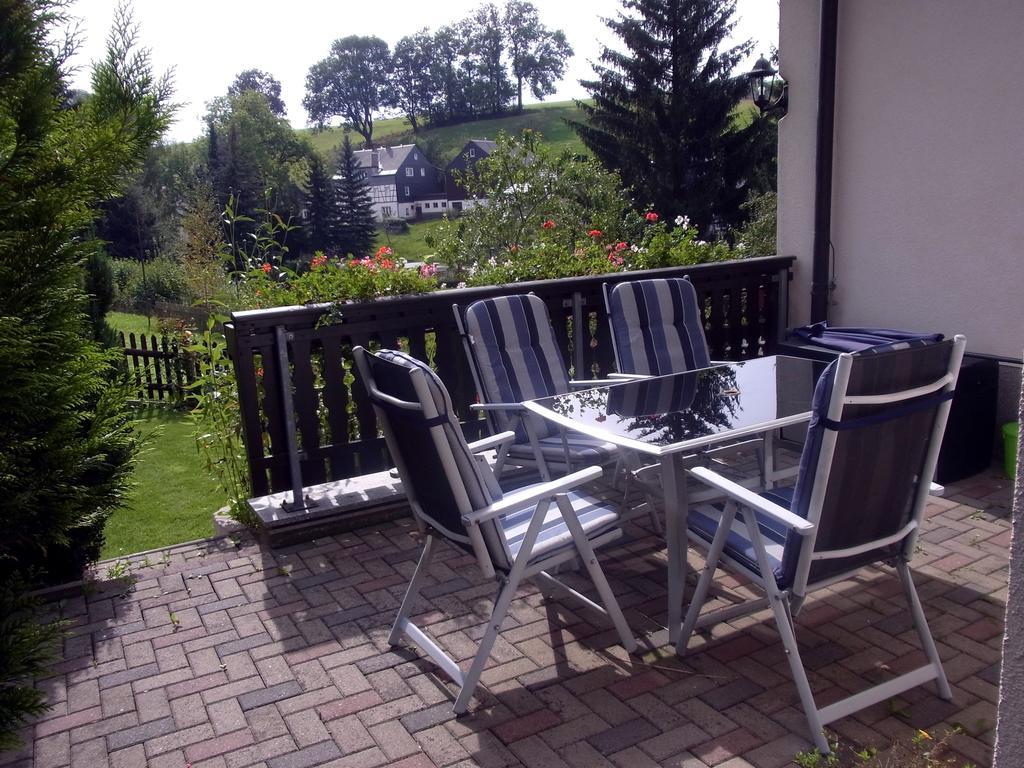 Hormersdorf  Ferienwohnung Am Kieferberg חדר תמונה